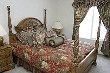 bed bedroom interior decor decorating home house real estate digital image stock photo photograph photography assignment Tom Palmer Fantastic Places info@fantasticplaces.com