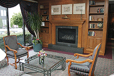 fireplace hearth interior decor decorating home house real estate digital image stock photo photograph photography assignment Tom Palmer Fantastic Places info@fantasticplaces.com