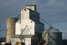 grain elevator silo agriculture digital image stock photo photograph photography Tom Palmer Fantastic Places info@fantasticplaces.com
