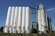 grain elevator silo agriculture digital image stock photo photograph photography Tom Palmer Fantastic Places info@fantasticplaces.com
