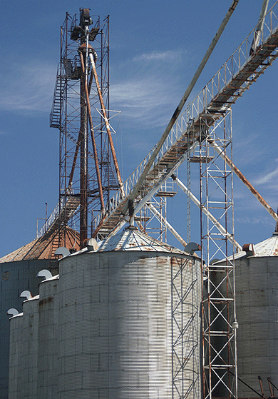 grain elevator silo agriculture digital image stock photo photograph photography Tom Palmer Fantastic Places info@fantasticplaces.com