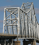 stock photographs of architecture - bridges by Tom Palmer